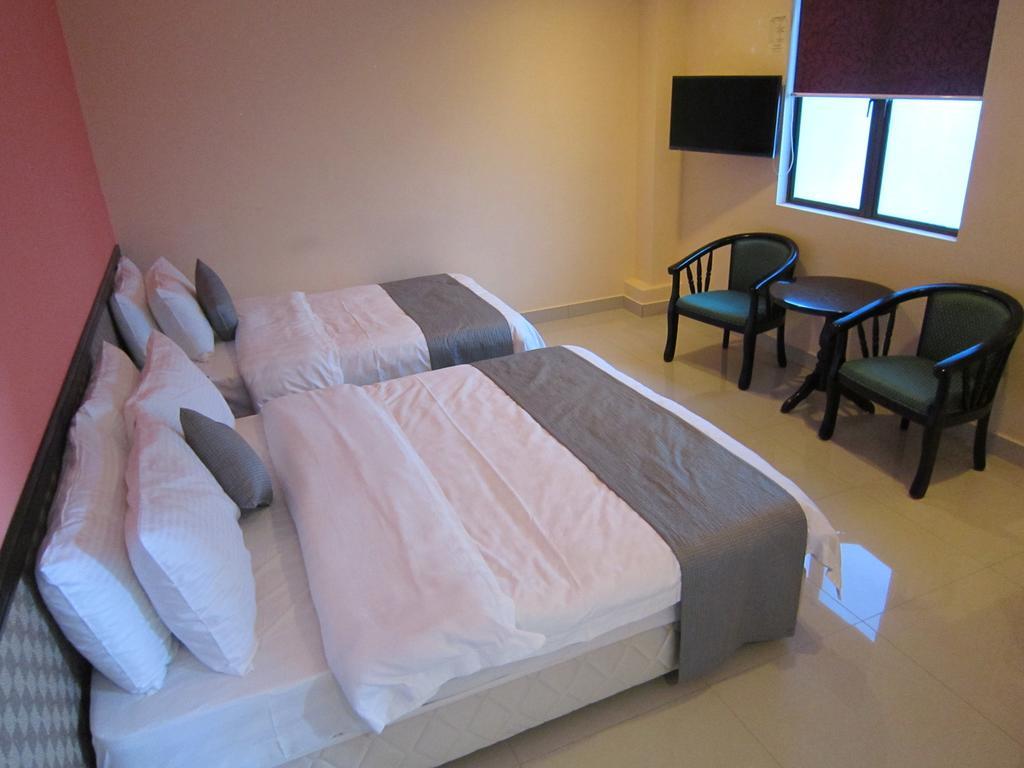 Oyo 151 Twin Hotel Kuala Lumpur Exterior photo