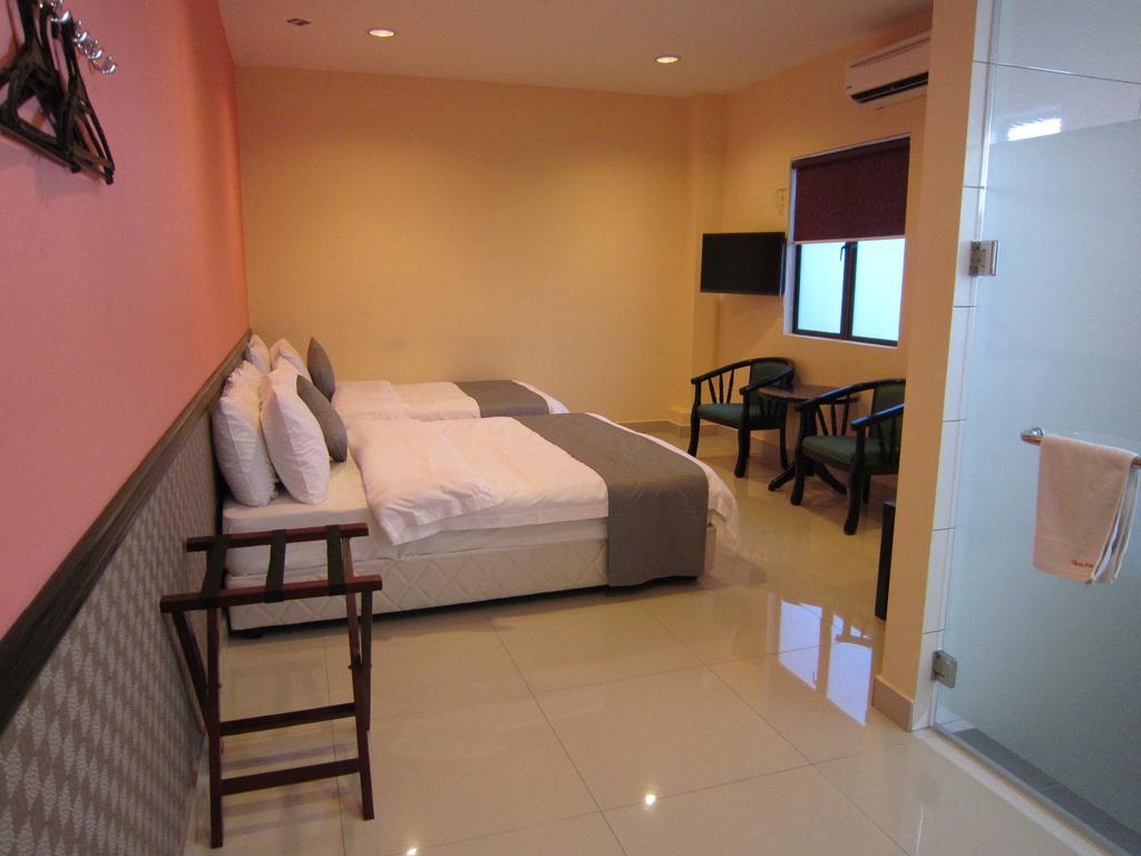 Oyo 151 Twin Hotel Kuala Lumpur Exterior photo