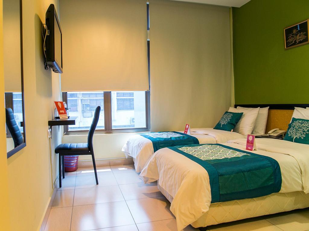 Oyo 151 Twin Hotel Kuala Lumpur Exterior photo